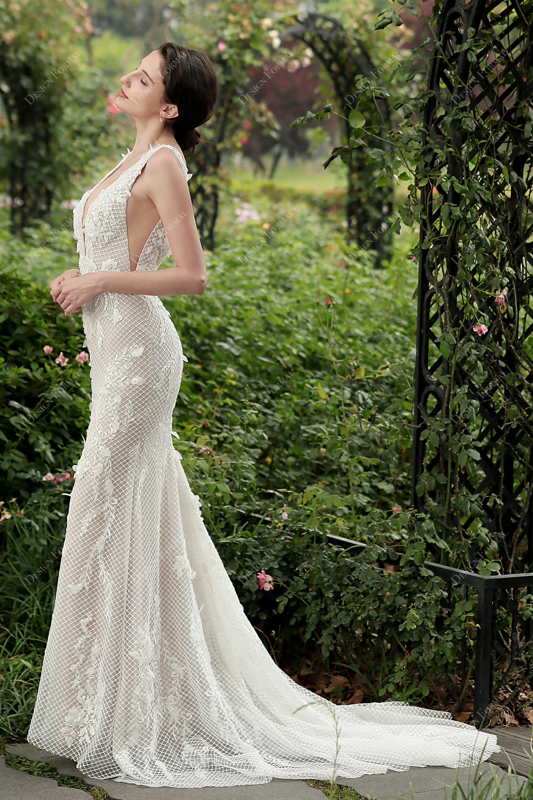 2-in-1 Beaded Floral Lace Mermaid Modern Overskirt Wedding Dress
