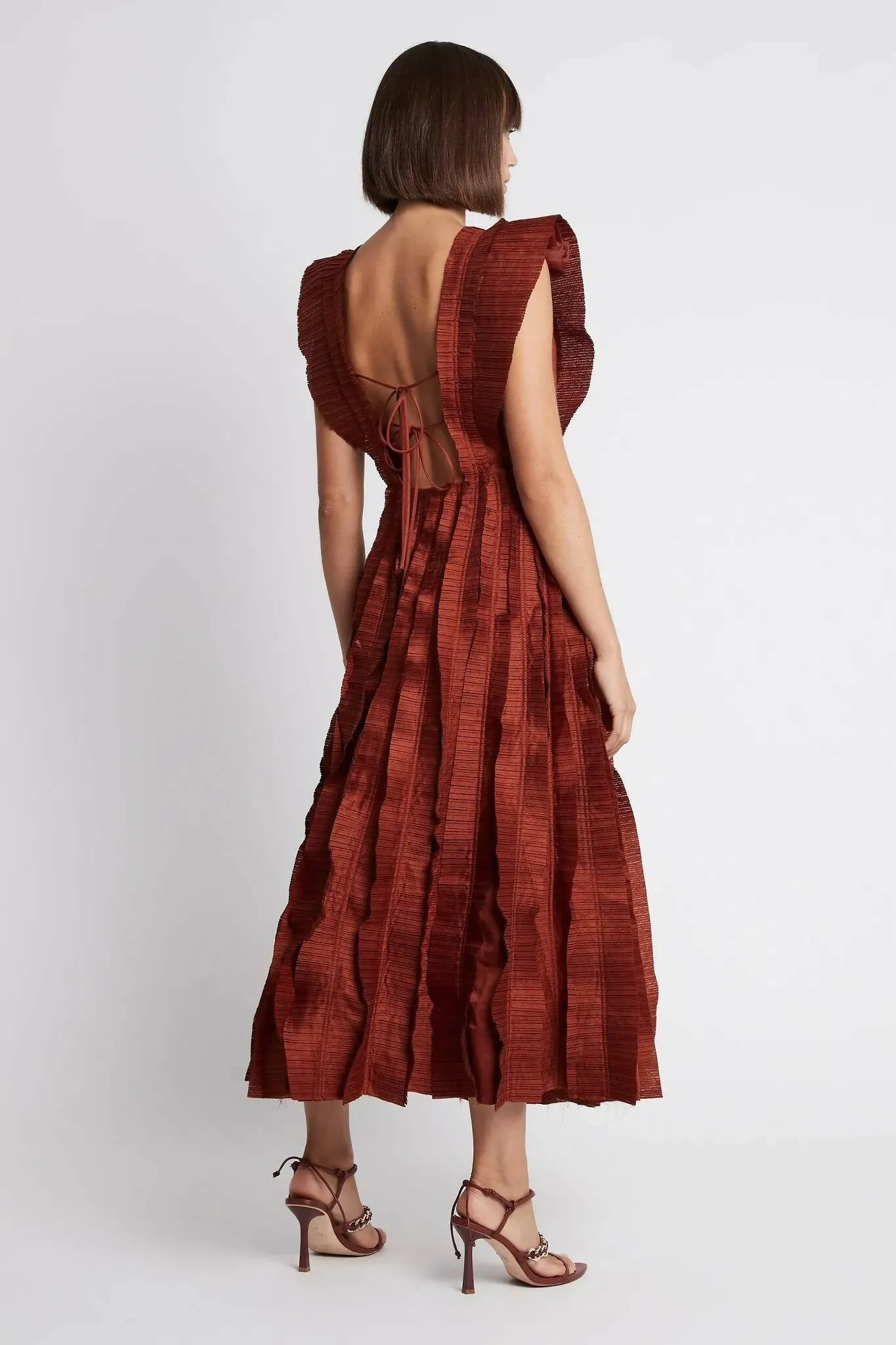 Aje Hybrid Midi in Burgundy