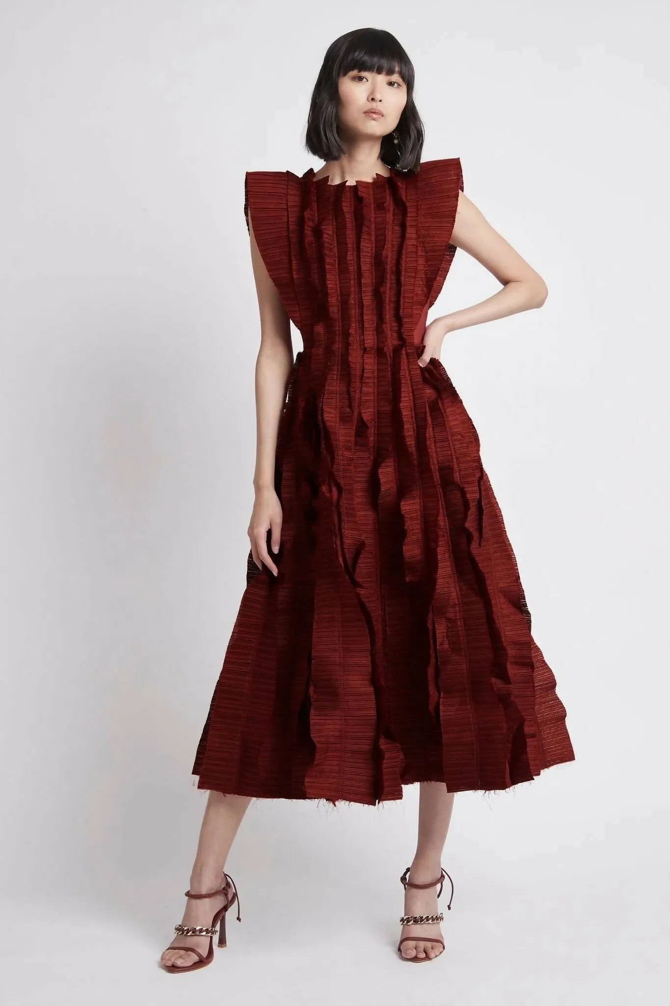 Aje Hybrid Midi in Burgundy