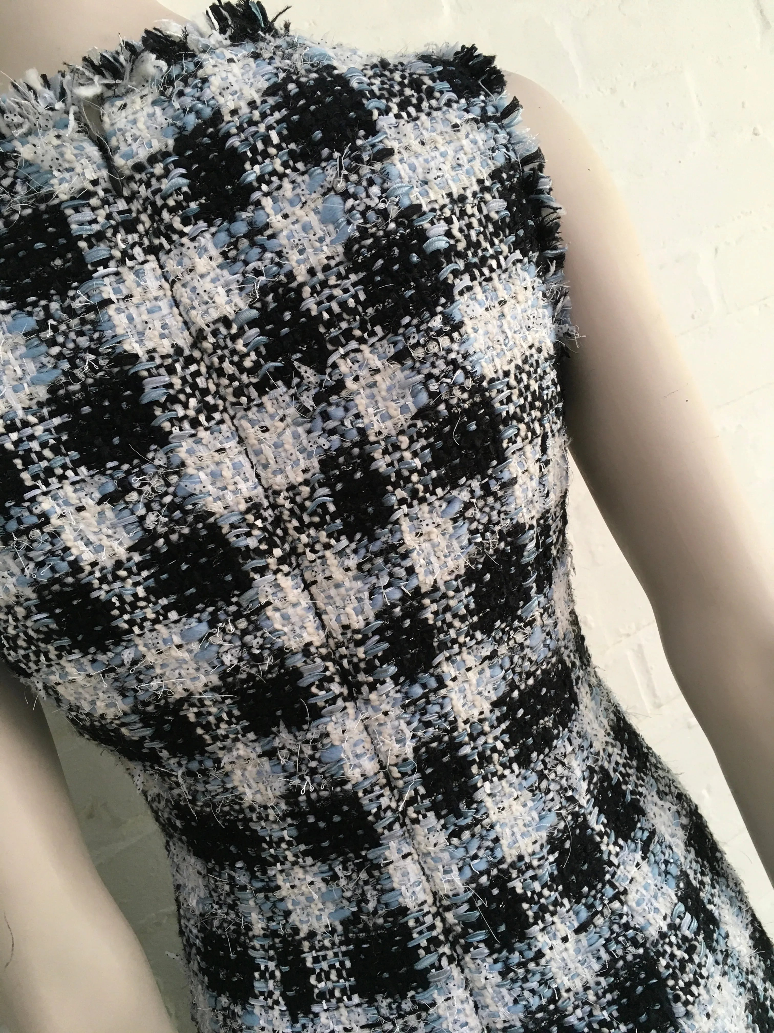 Alexander McQueen 2020 Collection Frayed-trim bouclé-tweed Dress I 38 UK 6 US 2 ladies