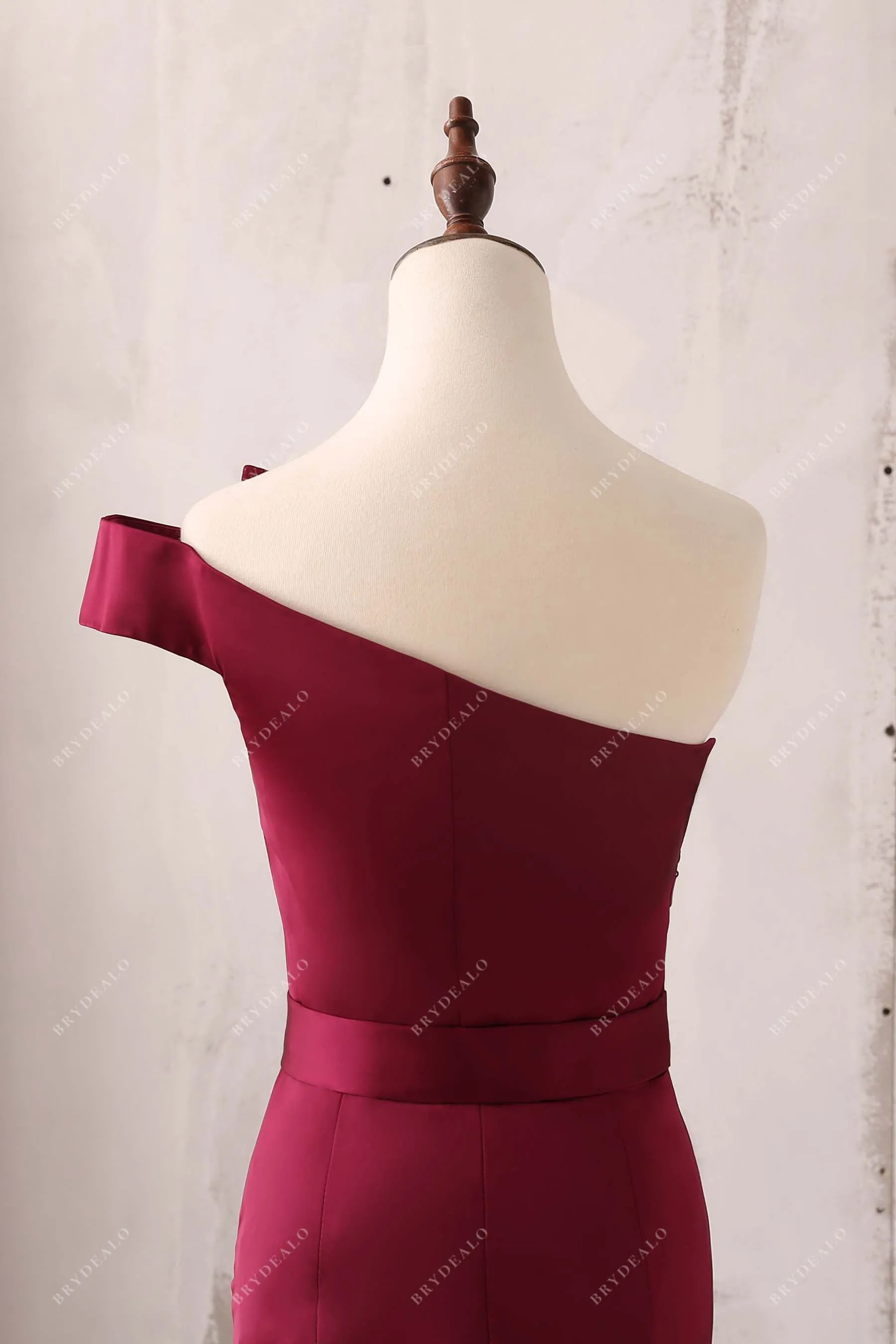 Burgundy One Shoulder Mermaid Bridesmaid Dress