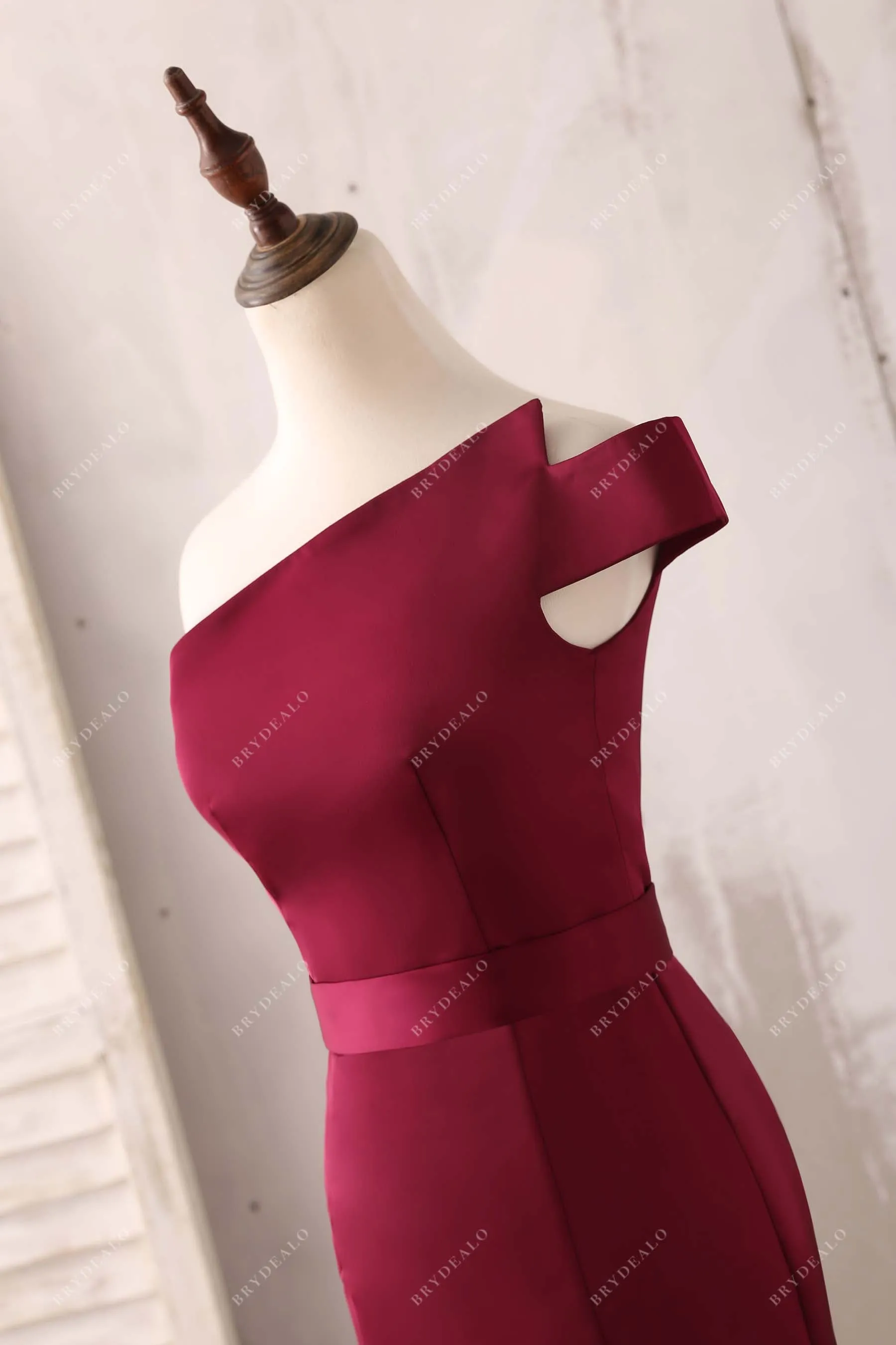 Burgundy One Shoulder Mermaid Bridesmaid Dress