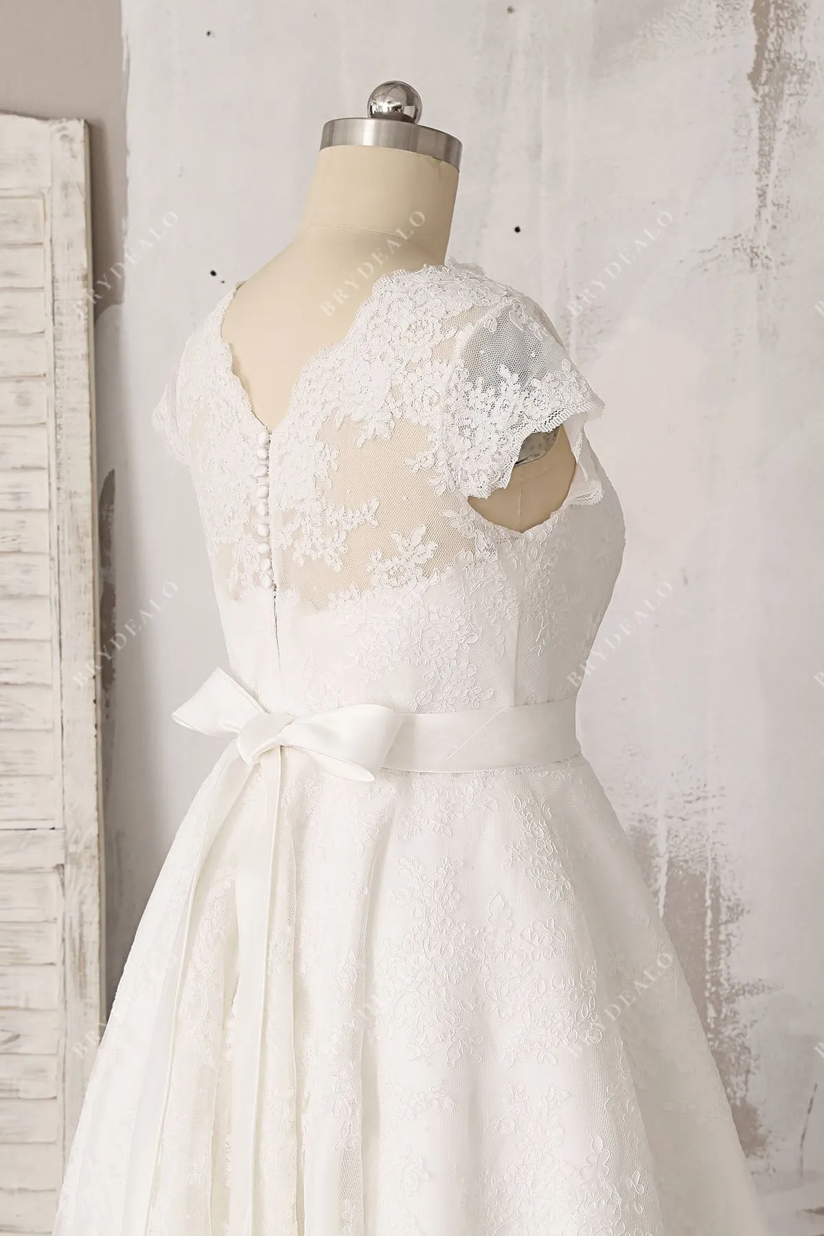 Casual Illusion Lace Cap Sleeve Tea Length City Wedding Dress