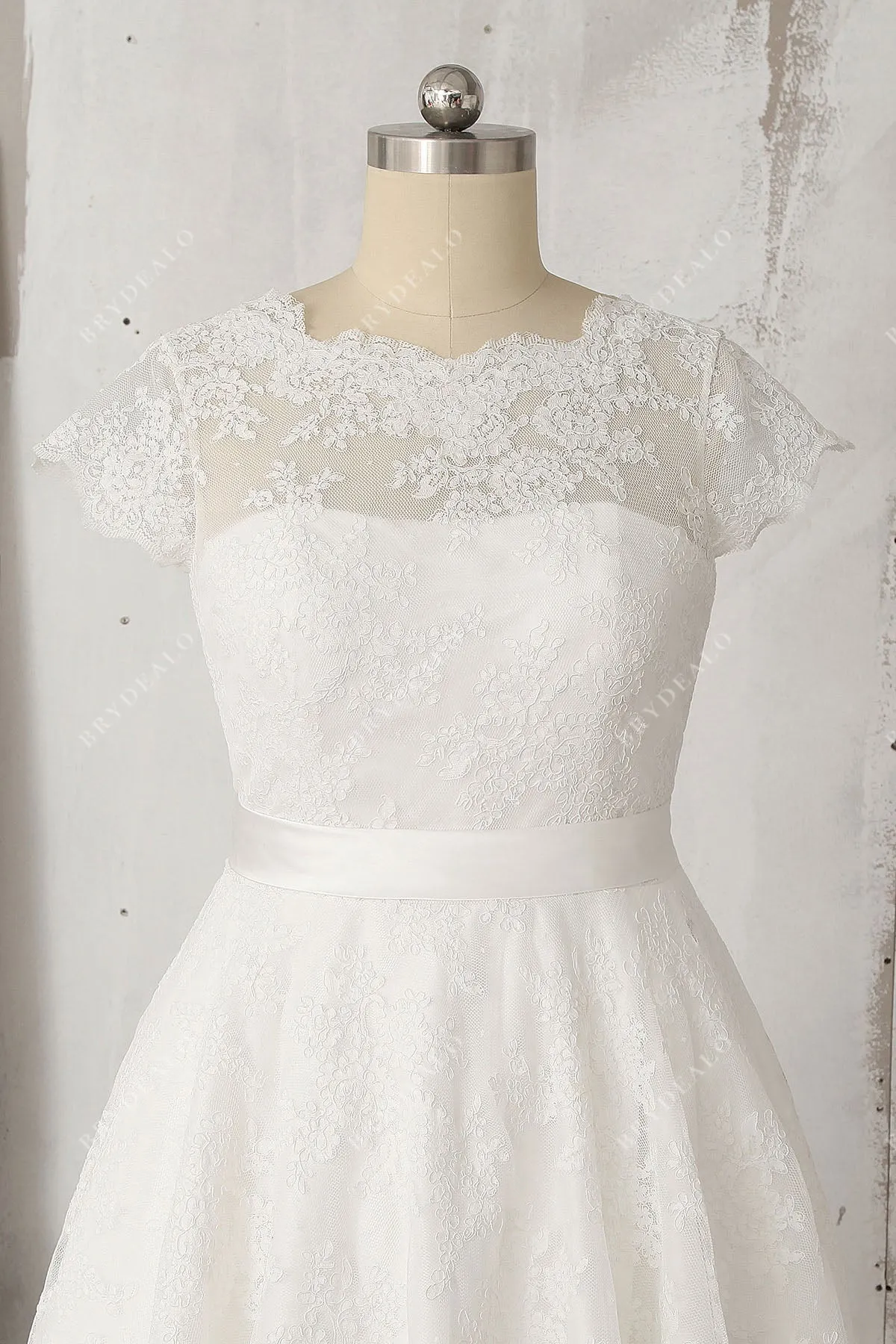 Casual Illusion Lace Cap Sleeve Tea Length City Wedding Dress