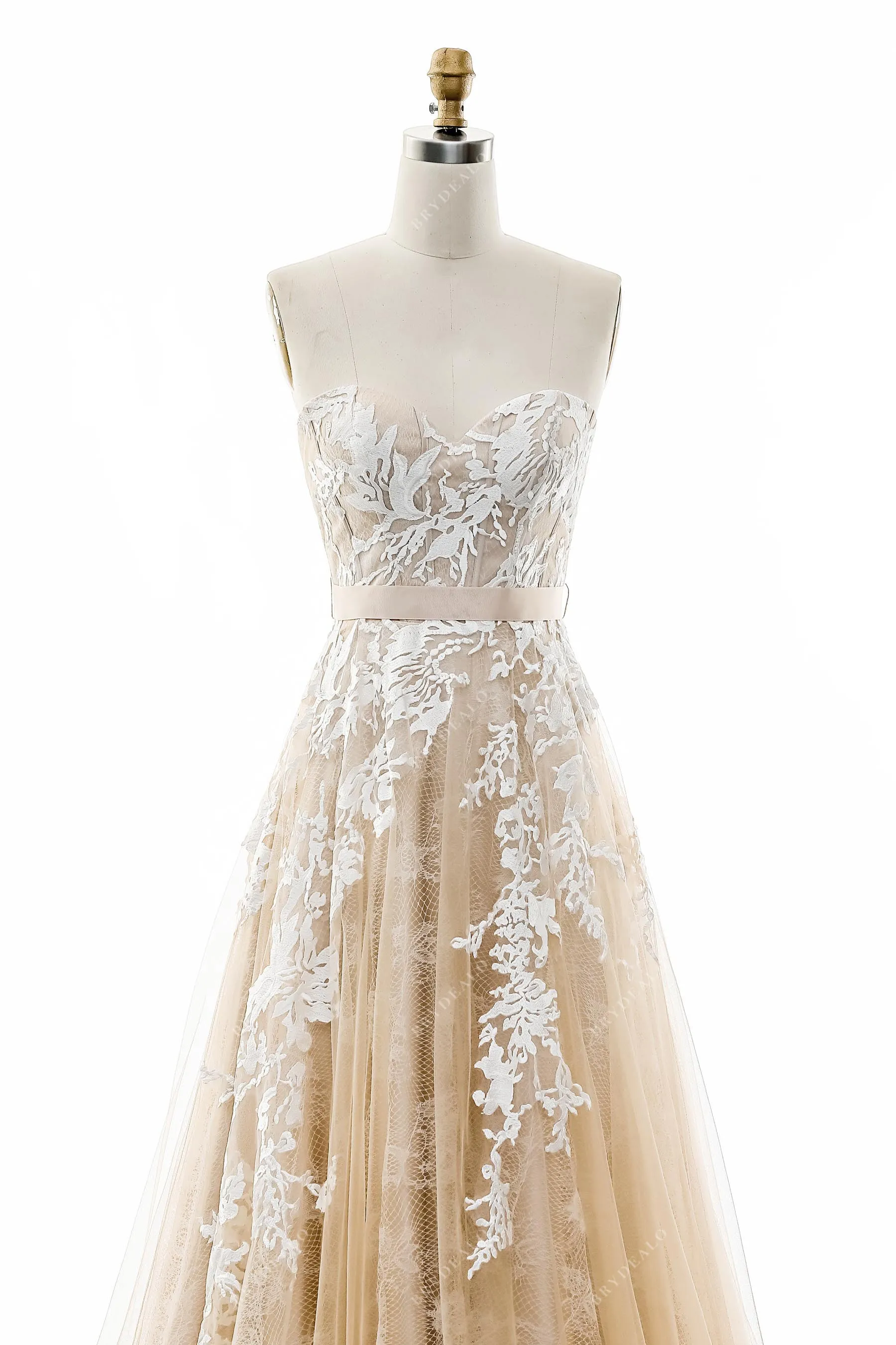 Colored Strapless Sweetheart Neck Wedding Dress