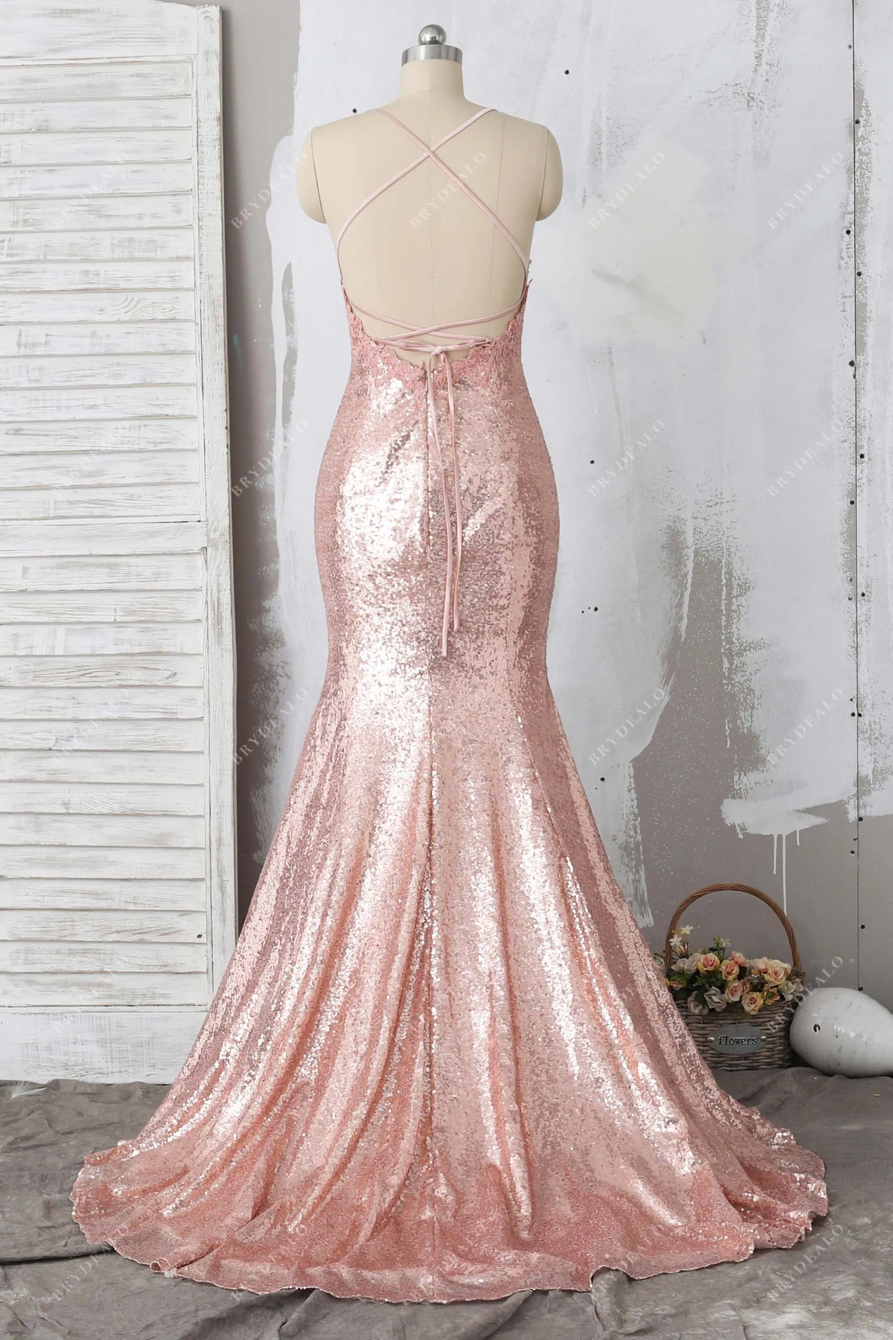 Elegant Lace Appliqued Rose Pink Sequin Mermaid Prom Gown