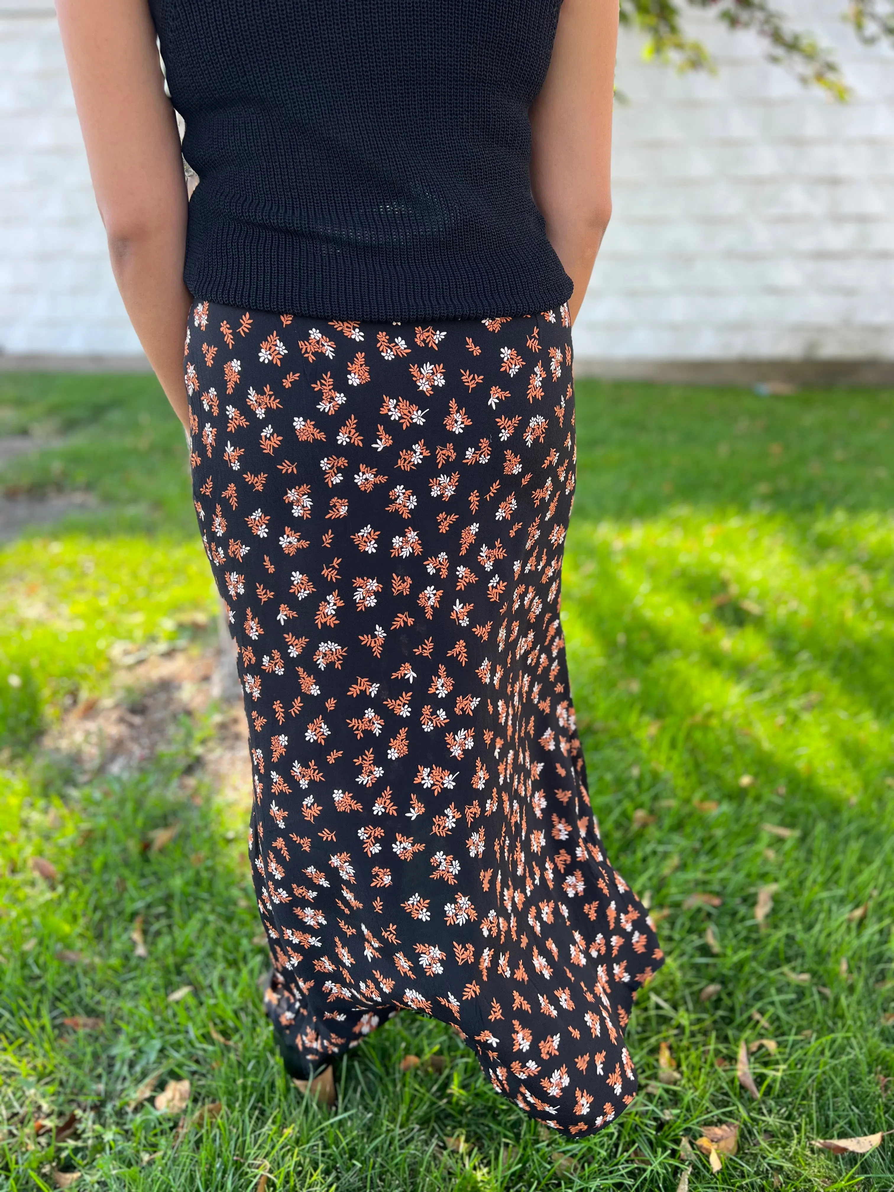 Floral Button Front Split Hem Midi Skirt