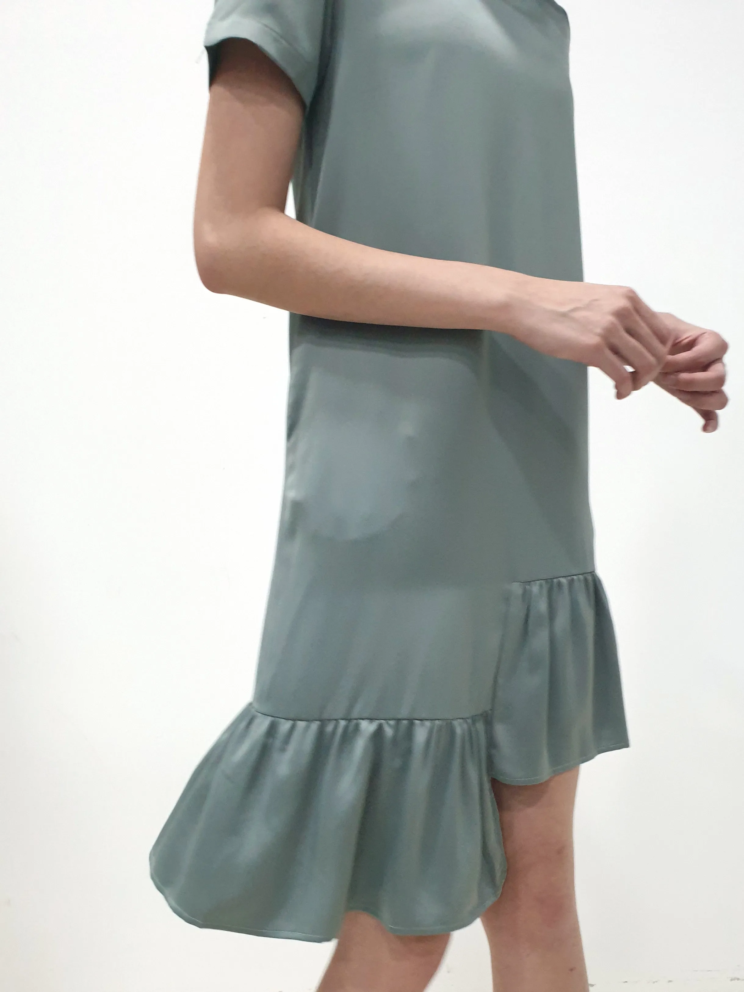 Frosty Hi Low Dress - Green (Non-returnable)