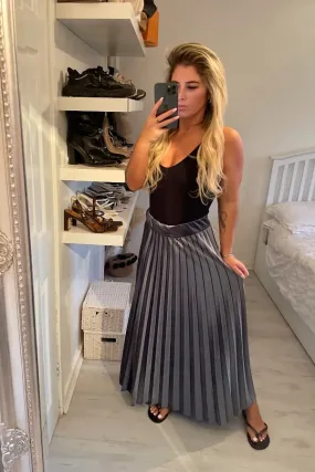 GREY PLEATED VELOUR MAXI SKIRT