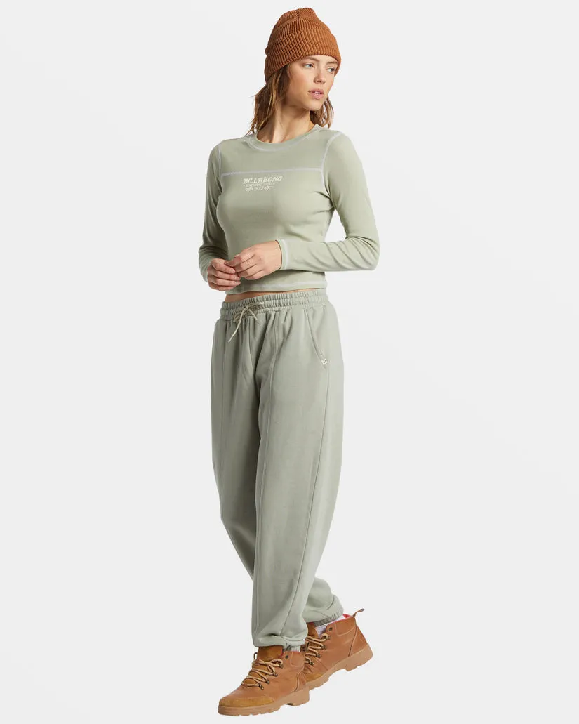 Hike Date Elastic Waist Joggers