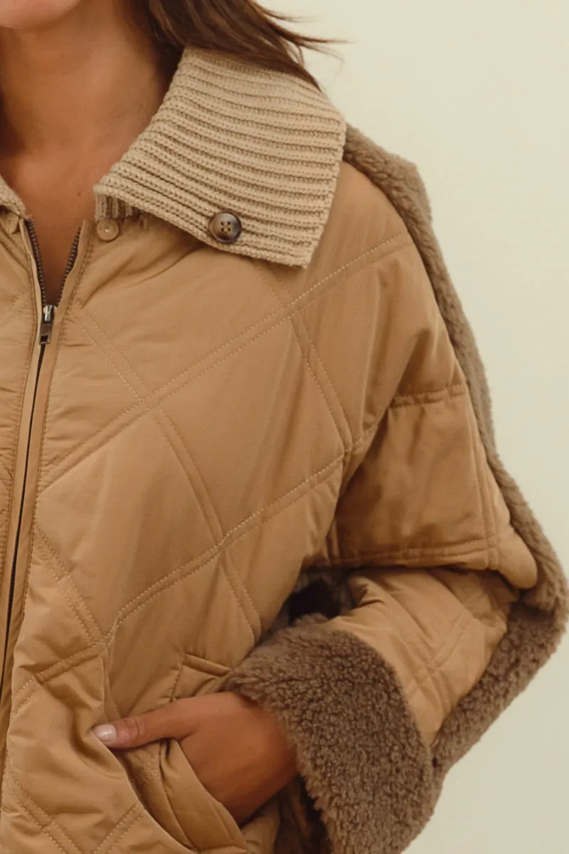 IT2517-01 | QUILTED JACKET SHERPA COMBO COLLARED JACKET