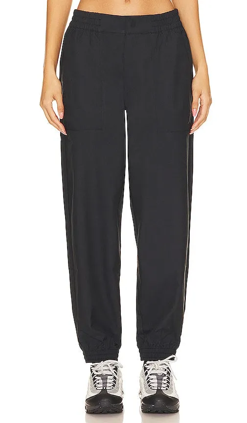 Jordan Sport Core Sweatpants in Black