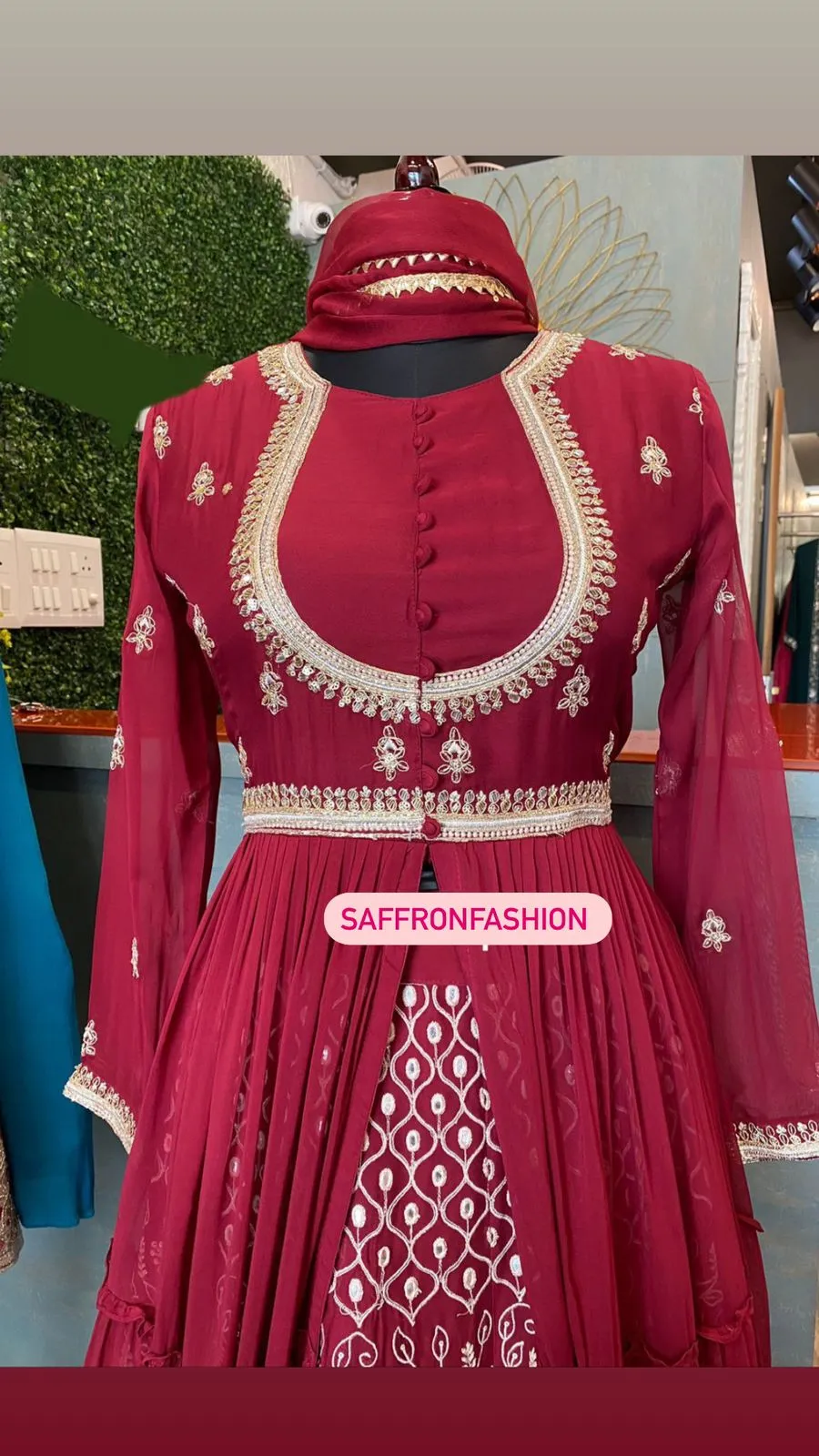 Kriti cutdana dress