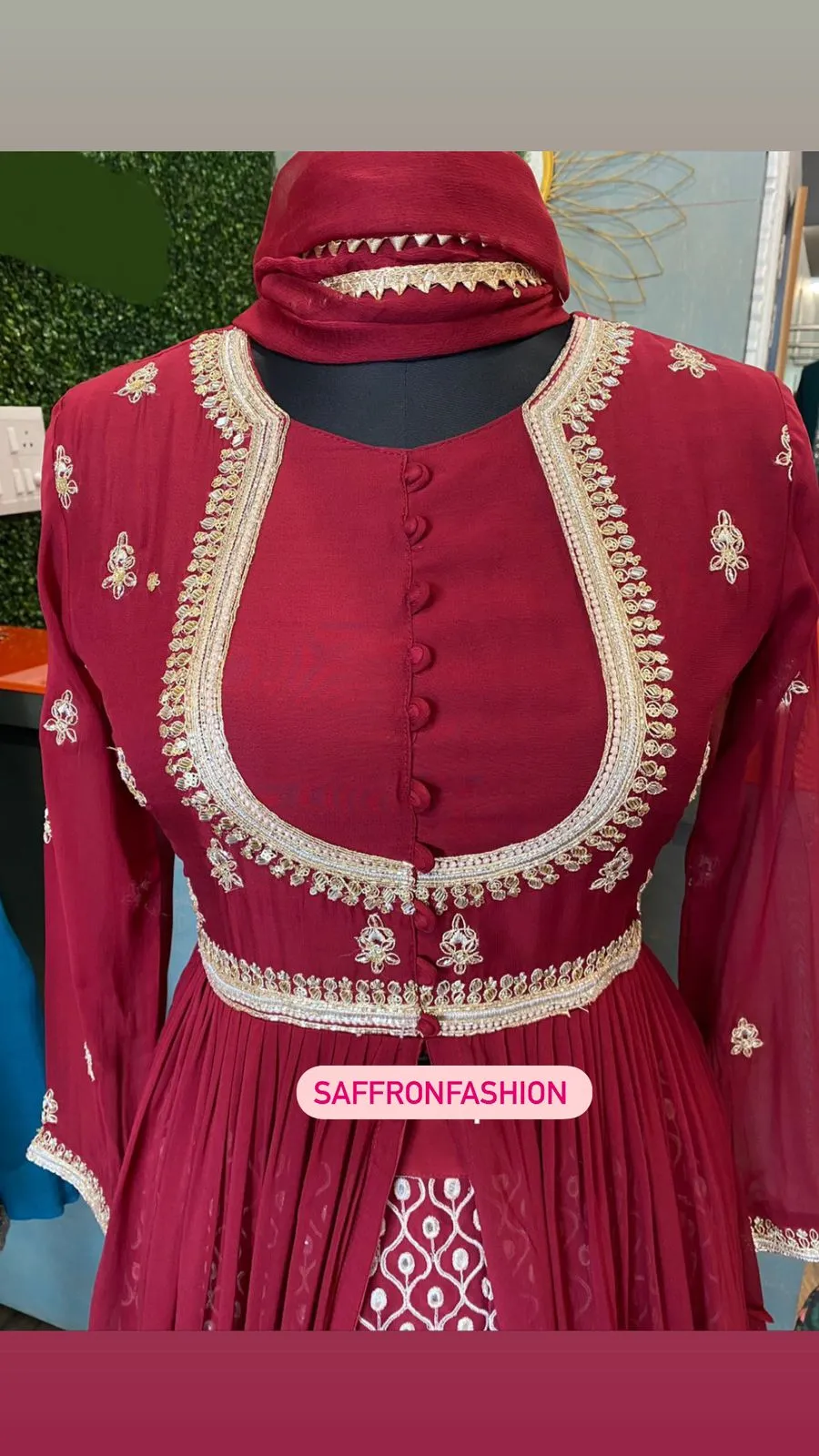 Kriti cutdana dress