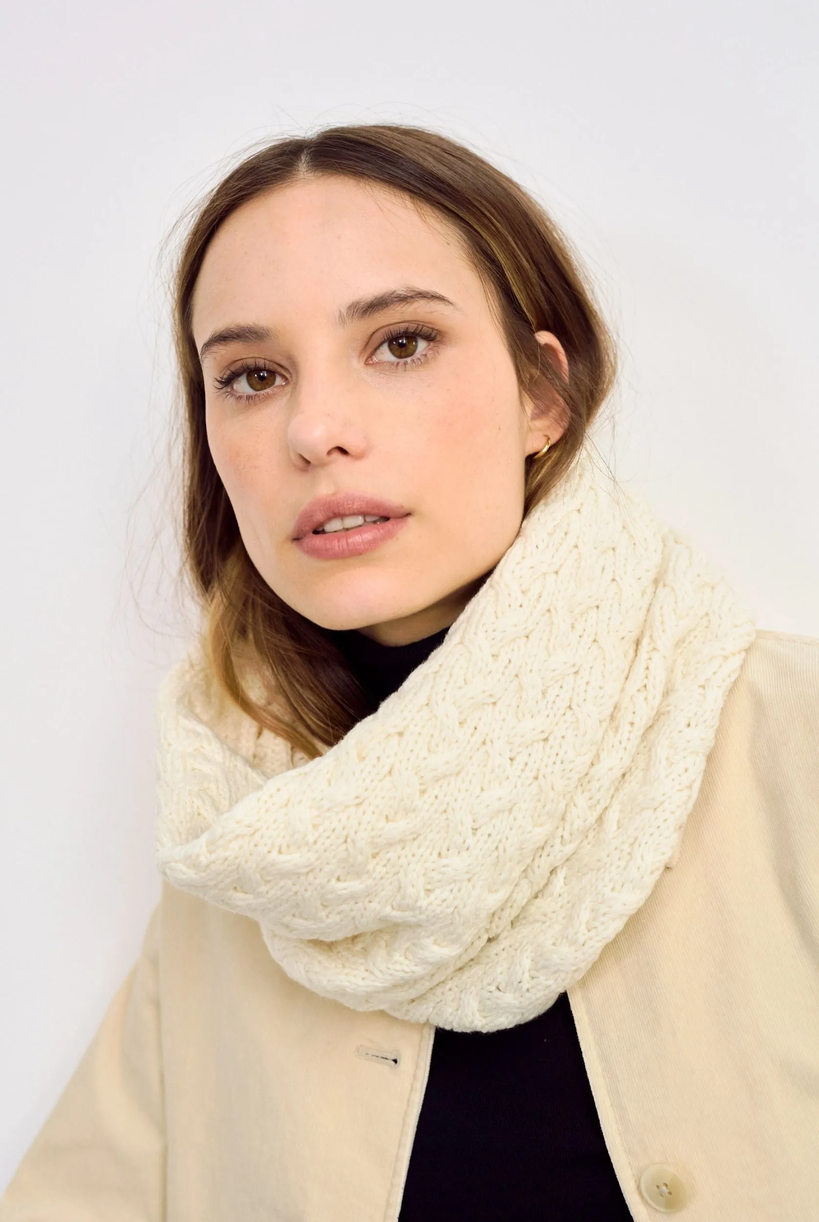 Newport Aran Cable Infinity Scarf - Cream
