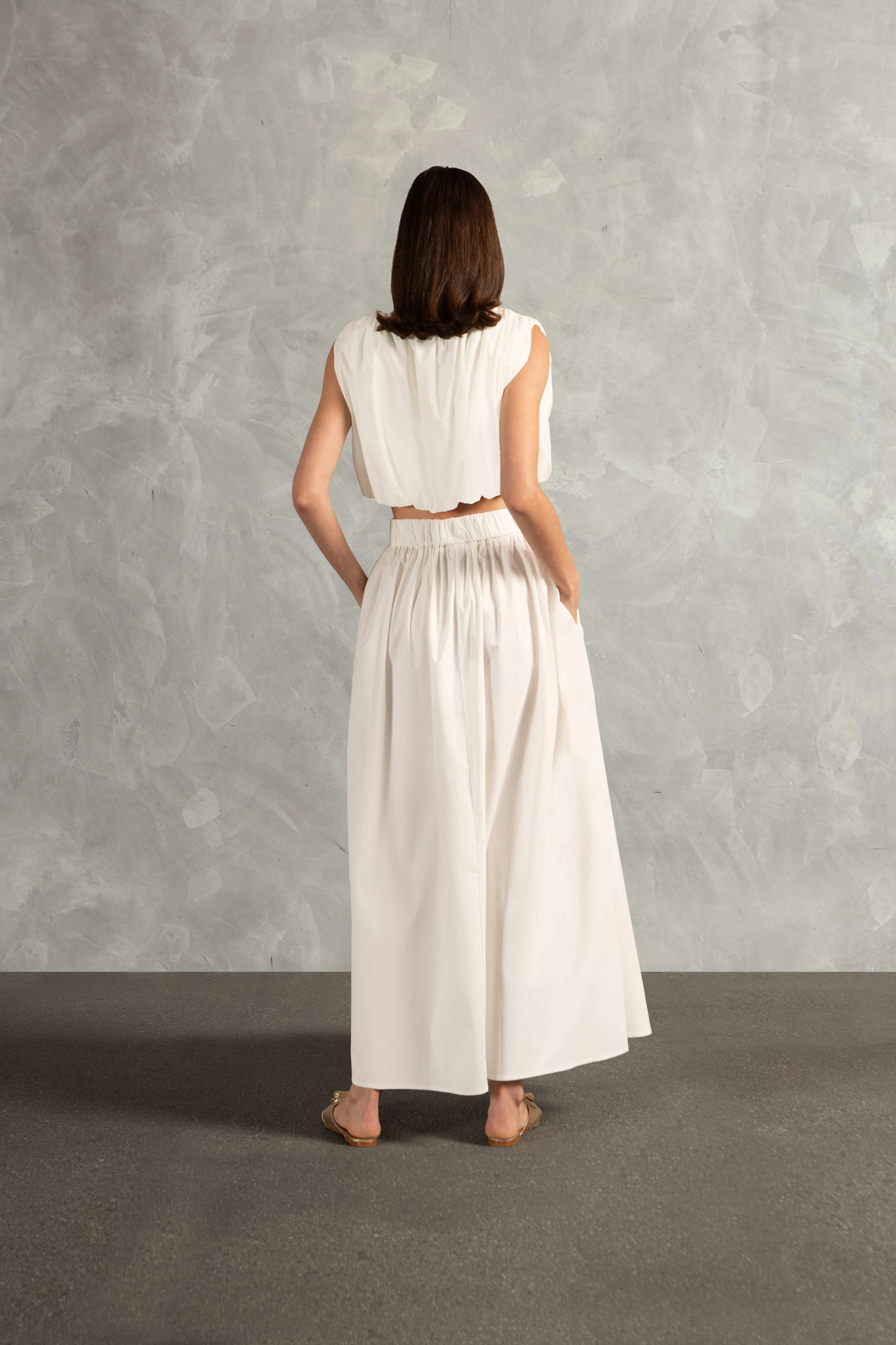 Solid Inamorata Side-Slit Long Skirt